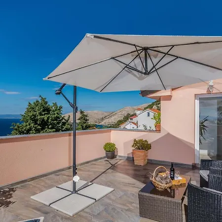 Stunning In شقة Stara Baška